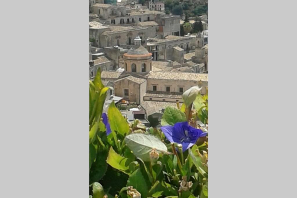 Terrazza Con Vista 'Casa Ziicedda' Villa Modica Exterior photo